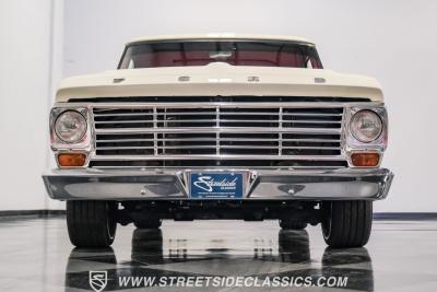 1967 Ford F-100 Restomod