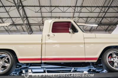 1967 Ford F-100 Restomod