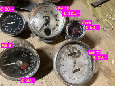 1920 Collectables Clocks-Gauges