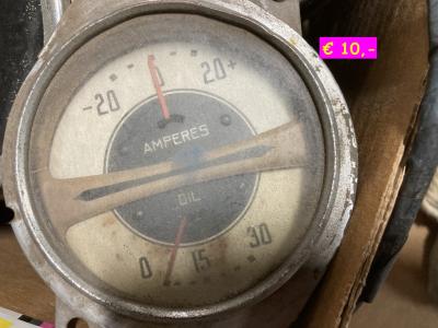 1920 Collectables Clocks-Gauges