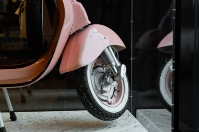 1976 Piaggio VESPA 50 SPECIAL FRAGOLINA DB DESIGN