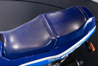 1988 Suzuki GSXR 750&nbsp;&nbsp;&nbsp;&nbsp;&nbsp;&nbsp;&nbsp;&nbsp;&nbsp;&nbsp;&nbsp;&nbsp;&nbsp;&nbsp;&nbsp;