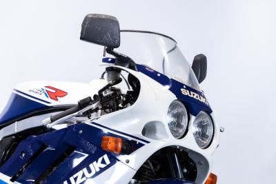 1988 Suzuki GSXR 750&nbsp;&nbsp;&nbsp;&nbsp;&nbsp;&nbsp;&nbsp;&nbsp;&nbsp;&nbsp;&nbsp;&nbsp;&nbsp;&nbsp;&nbsp;