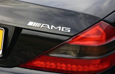 2005 Mercedes - Benz  SL55 AMG F1 Performance Package