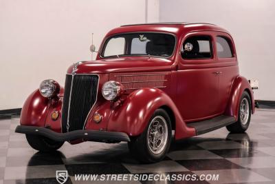 1936 Ford Tudor Slantback Streetrod
