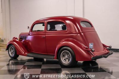 1936 Ford Tudor Slantback Streetrod