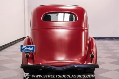 1936 Ford Tudor Slantback Streetrod