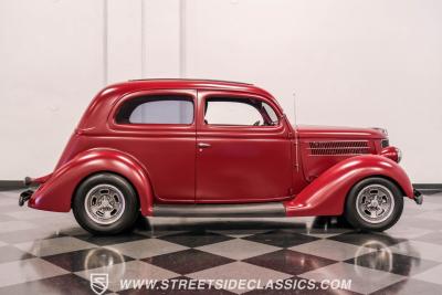 1936 Ford Tudor Slantback Streetrod
