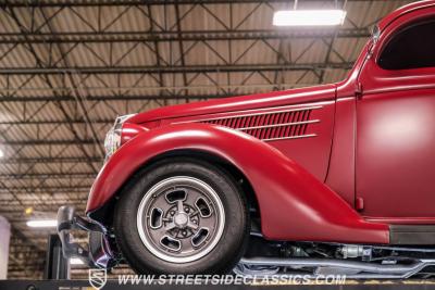 1936 Ford Tudor Slantback Streetrod