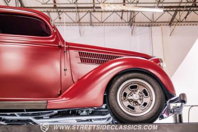 1936 Ford Tudor Slantback Streetrod