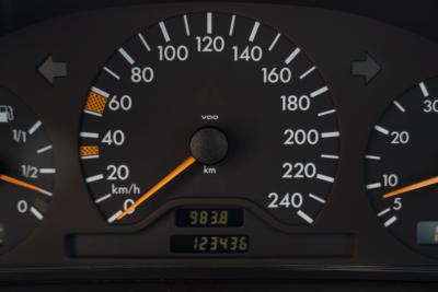 1997 Mercedes - Benz CLK 200 COUPE