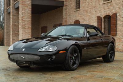 2006 Jaguar XK8 QDV CABRIOLET
