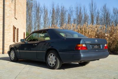 1992 Mercedes - Benz CE 200