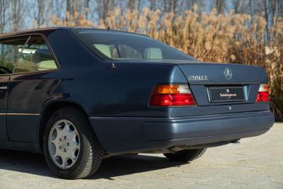 1992 Mercedes - Benz CE 200