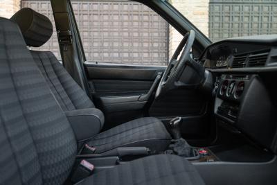 1989 Mercedes - Benz 190 E