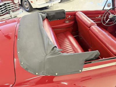 1950 Oldsmobile Rocket 88 Futuramic Convertible