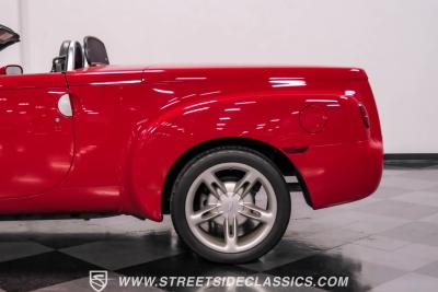 2004 Chevrolet SSR