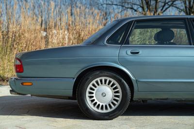 1997 Jaguar XJ8 3.2 EXECUTIVE