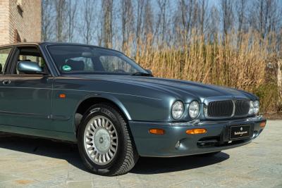 1997 Jaguar XJ8 3.2 EXECUTIVE