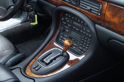 1997 Jaguar XJ8 3.2 EXECUTIVE