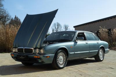1997 Jaguar XJ8 3.2 EXECUTIVE