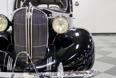 1938 Plymouth Deluxe 4 Door Sedan