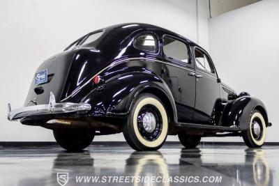 1938 Plymouth Deluxe 4 Door Sedan