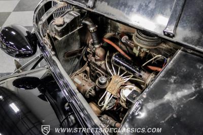 1938 Plymouth Deluxe 4 Door Sedan