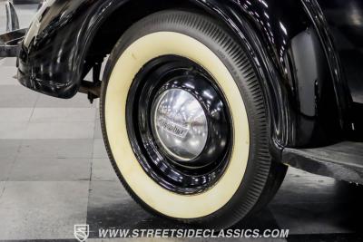 1938 Plymouth Deluxe 4 Door Sedan