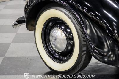 1938 Plymouth Deluxe 4 Door Sedan