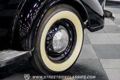 1938 Plymouth Deluxe 4 Door Sedan