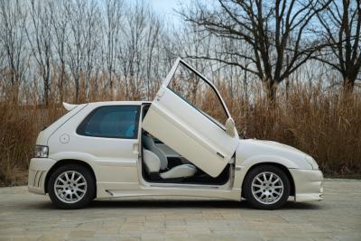 1996 Citro&euml;n SAXO VTS