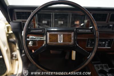 1982 Lincoln Mark VI