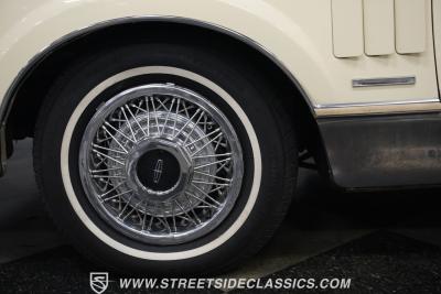 1982 Lincoln Mark VI