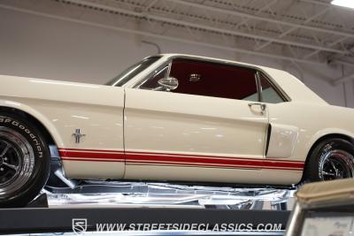 1966 Ford Mustang Restomod