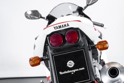 1998 Yamaha YZF R1
