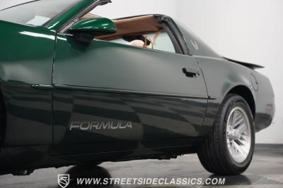 1991 Pontiac Firebird Formula LS Restomod