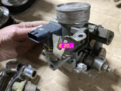 1900 several parts Carburettors