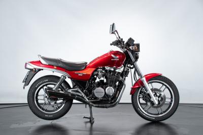 1988 Honda 650 NIGHTHAWK