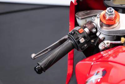 2000 MV Agusta F4 750