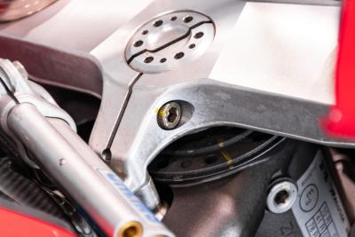 2000 MV Agusta F4 750