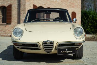 1969 Alfa Romeo SPIDER 1750 VELOCE &quot;OSSO DI SEPPIA&quot;
