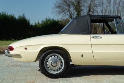 1969 Alfa Romeo SPIDER 1750 VELOCE &quot;OSSO DI SEPPIA&quot;