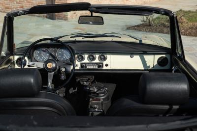 1969 Alfa Romeo SPIDER 1750 VELOCE &quot;OSSO DI SEPPIA&quot;