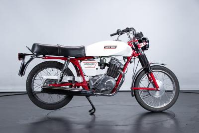 1971 Moto Guzzi 125 STORNELLO