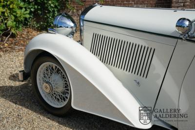 1933 Bentley 3&frac12; litre &ldquo;Streamline&rdquo; by Park Ward &amp; Co