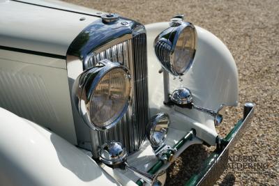 1933 Bentley 3&frac12; litre &ldquo;Streamline&rdquo; by Park Ward &amp; Co