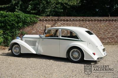 1933 Bentley 3&frac12; litre &ldquo;Streamline&rdquo; by Park Ward &amp; Co