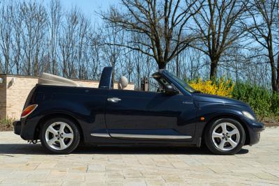2005 Chrysler PT CRUISER  LIMITED 2.4 L CABRIOLET