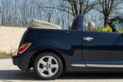 2005 Chrysler PT CRUISER  LIMITED 2.4 L CABRIOLET